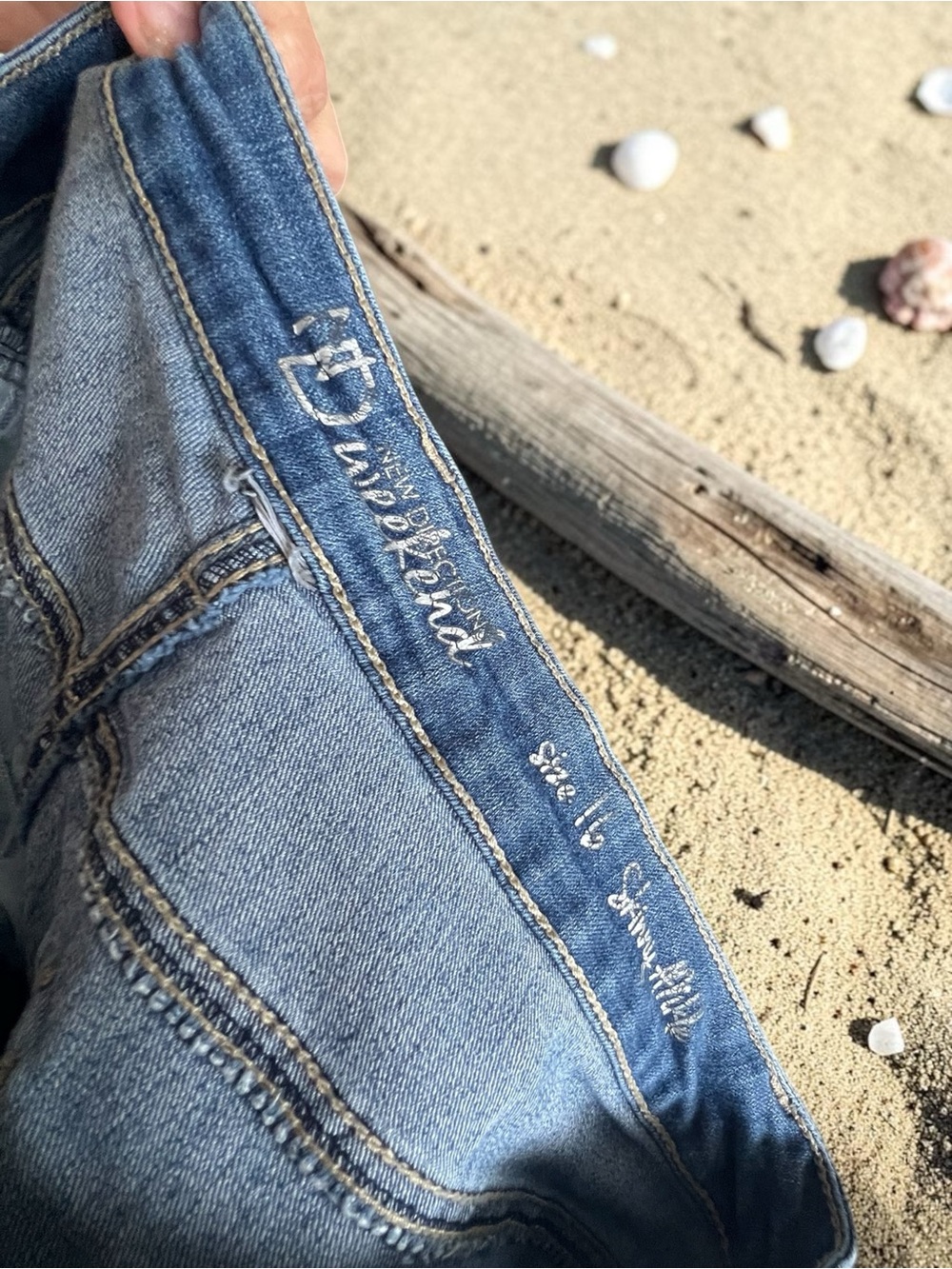new directions Blue Denim Frayed Hem Jean Shorts - Picture 4 of 4